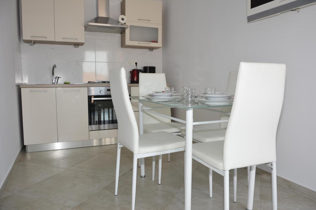 Apartman 2 เซนญ์ ภายนอก รูปภาพ